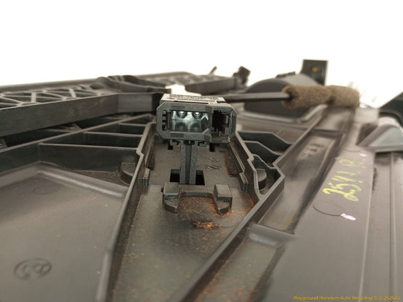 BMW 645CI Glove Box