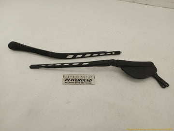BMW 645CI Pair Of Windshield Wiper Arms