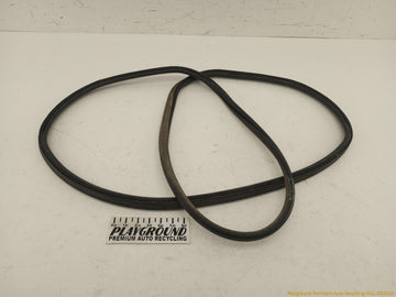 BMW 645CI Trunk Lid Weatherstrip