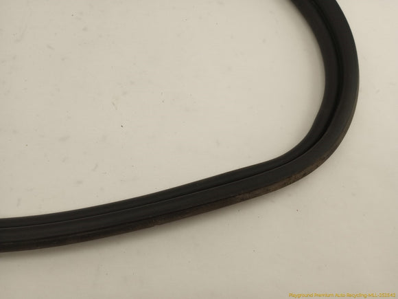 BMW 645CI Trunk Lid Weatherstrip