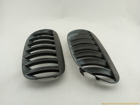 BMW 645CI Pair Of Front Bumper Kidney Grilles
