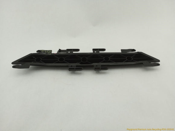 BMW 645CI Microfilter Housing Cover