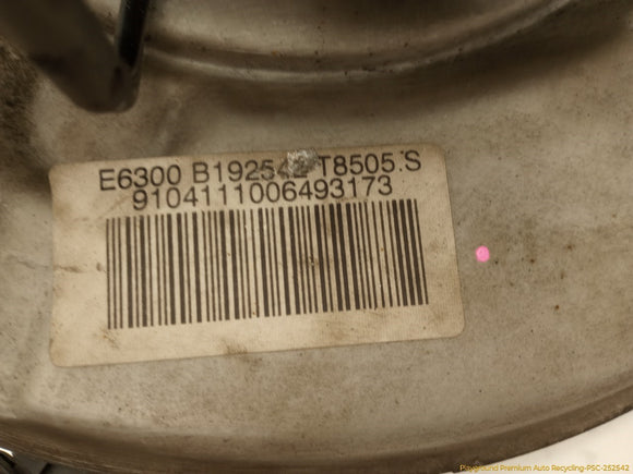 BMW 645CI Driver Left Rear Spindle Knuckle Hub