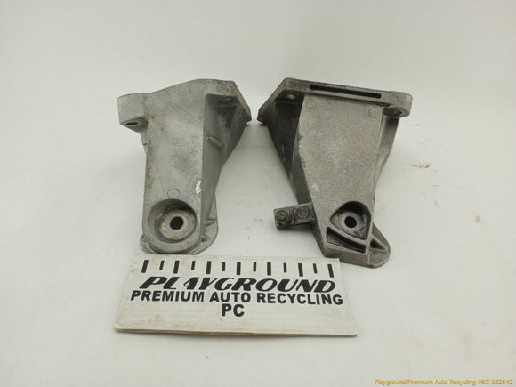 BMW 645CI Pair Of Engine Support Brackets