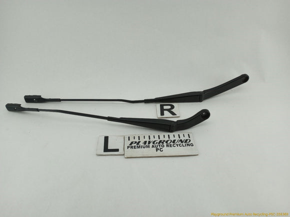 Audi A4 Allroad Pair Of Windshield Wiper Arms