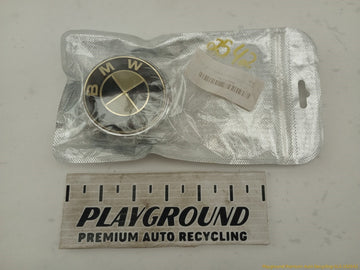BMW 645CI Wheel Center Cap