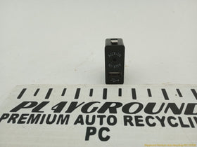 BMW Z4 AUX USB Socket