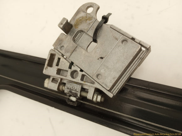 BMW Z4 Passenger Right Front Window Regulator