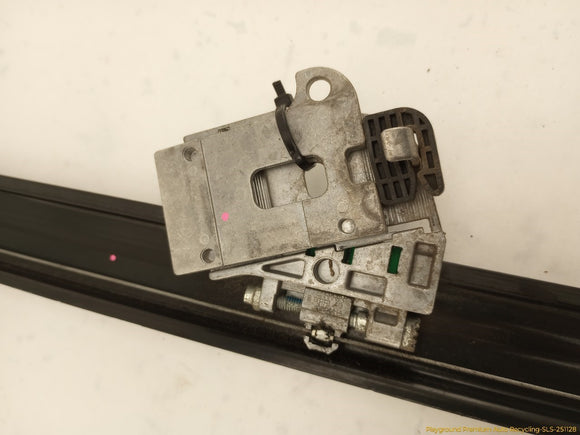 BMW Z4 Driver Left Front Window Regulator