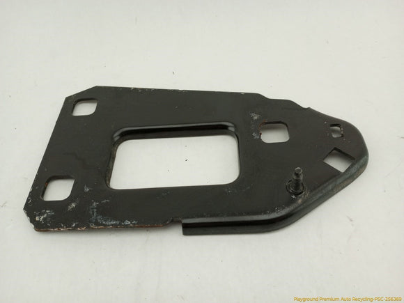Audi A4 Allroad Pair Of Front Radiator Support Bracket