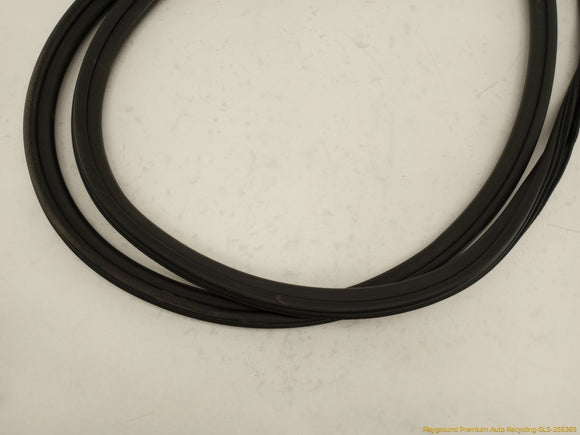 Audi A4 Allroad Pair Of Front Window Seal Weatherstrip