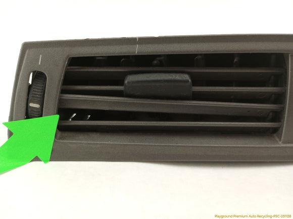 BMW Z4 **AS IS** Front Center Dash Air Vent