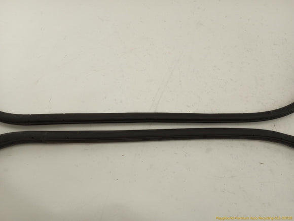 BMW Z4 Set Of Front Door & Trunk Moldings