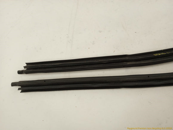 BMW Z4 Set Of Front Door & Trunk Moldings