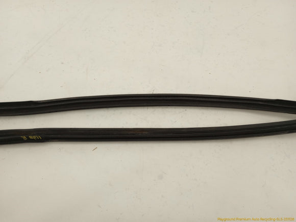 BMW Z4 Set Of Front Door & Trunk Moldings