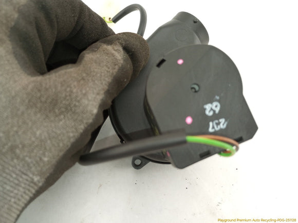 BMW Z4 Engine Control Module Cooling Fan