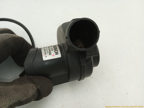 BMW Z4 Engine Control Module Cooling Fan