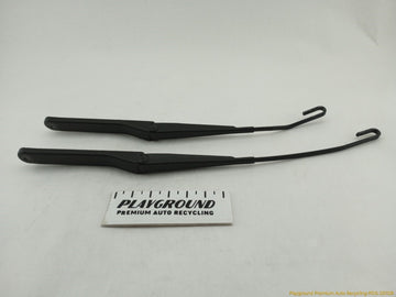 BMW Z4 Pair Of Windshield Wiper Arms