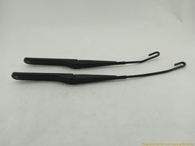BMW Z4 Pair Of Windshield Wiper Arms - 0