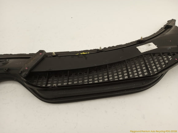 BMW Z4 Cowl Vent Panel