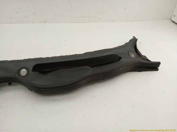 BMW Z4 Cowl Vent Panel