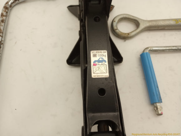 Lexus SC430 Vehicle Jack & Tools