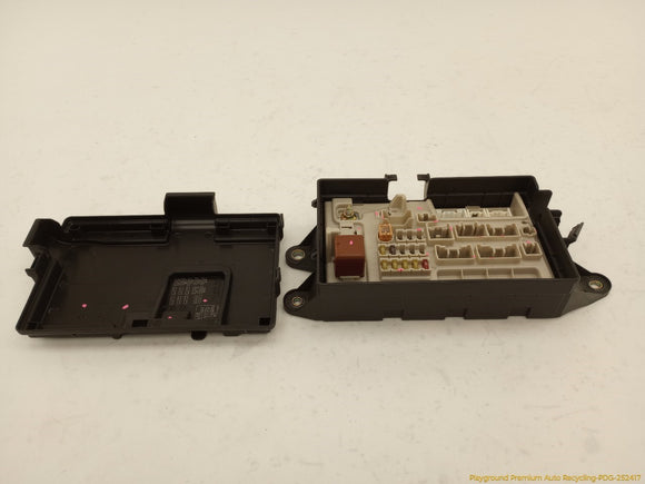 Lexus SC430 Rear Trunk Fuse Box