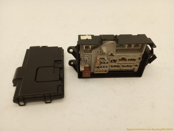 Lexus SC430 Rear Trunk Fuse Box