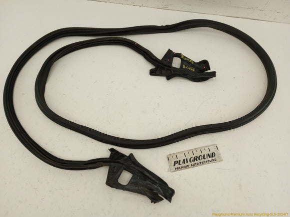 Lexus SC430 Trunk Lid Seal Weatherstrip