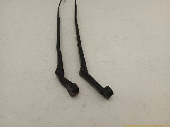 Lexus SC430 Pair Of Windshield Wiper Arms