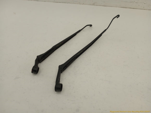Lexus SC430 Pair Of Windshield Wiper Arms