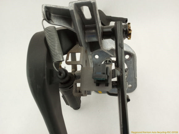 BMW Z4 Clutch & Brake Pedal Assembly