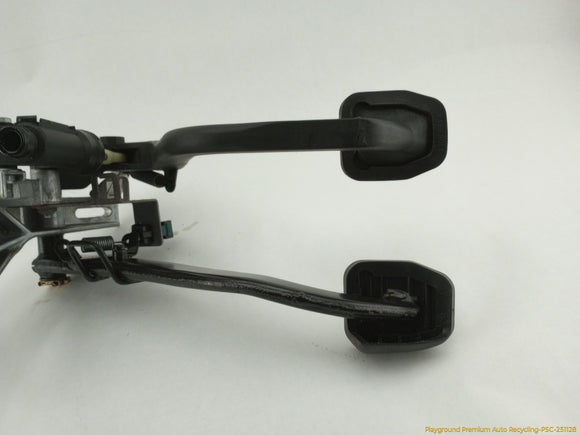 BMW Z4 Clutch & Brake Pedal Assembly