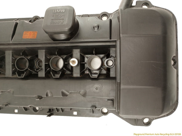 BMW Z4 Engine Valve Cover