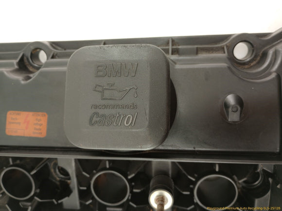 BMW Z4 Engine Valve Cover