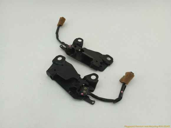 Lexus SC430 Pair Of Front Roof Lock Latch Strikers