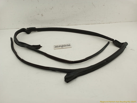Lexus SC430 Front Removable Roof Weatherstrip