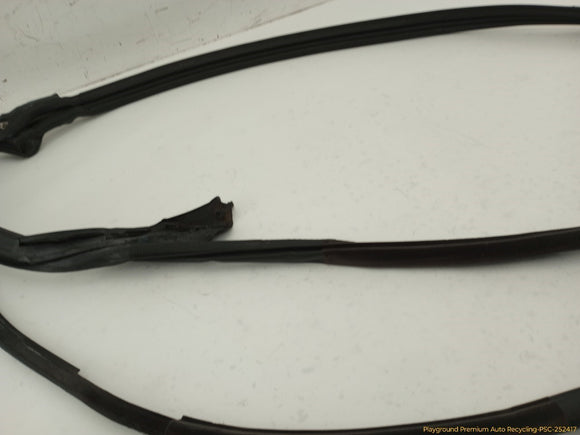 Lexus SC430 Front Removable Roof Weatherstrip