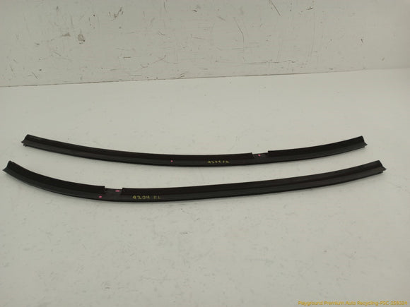 BMW Z3 Pair Of Inner Window Seal Weatherstrip