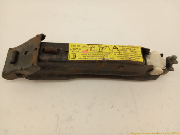 BMW Z3 Vehicle Jack & Tools