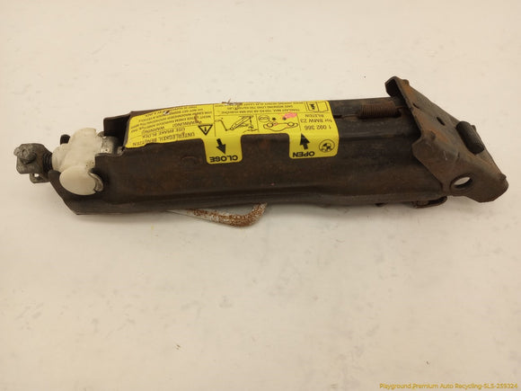 BMW Z3 Vehicle Jack & Tools