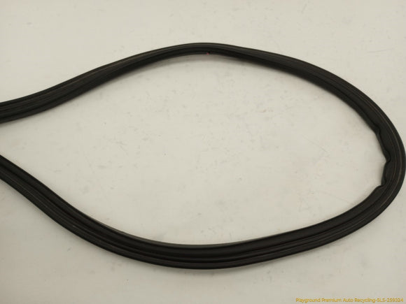 BMW Z3 Trunk Lid Weatherstrip