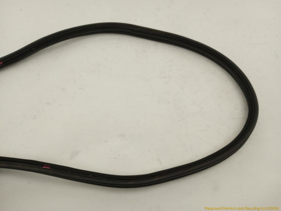 BMW Z3 Trunk Lid Weatherstrip