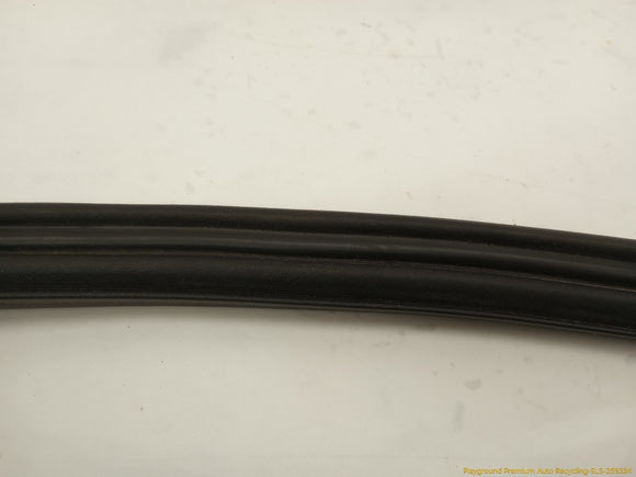 BMW Z3 Trunk Lid Weatherstrip