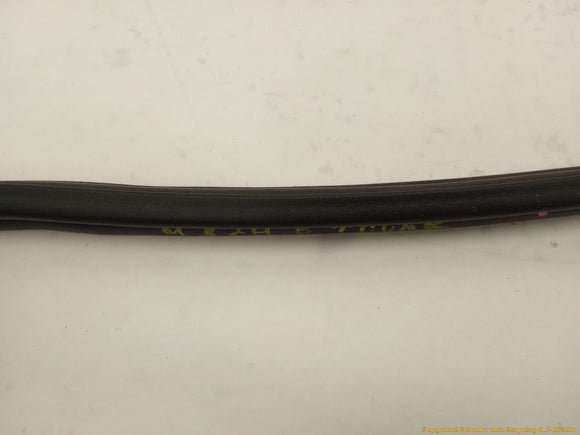BMW Z3 Trunk Lid Weatherstrip