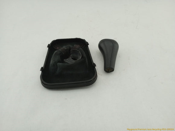 BMW Z3 Shifter Knob & Boot