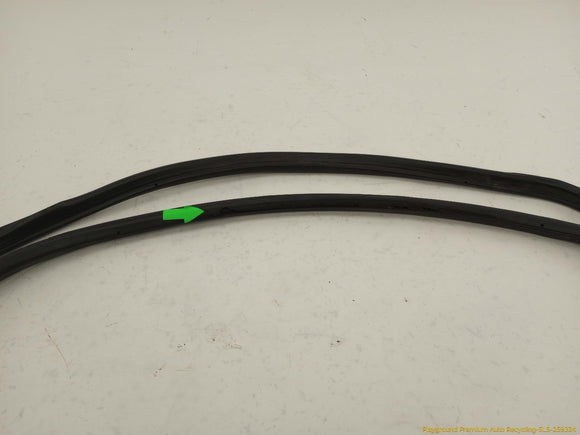 BMW Z3 Set Of Upper Door Seal Weatherstrips