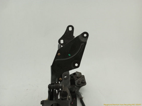 Lexus SC430 Passenger Right Convertible Top Hinge