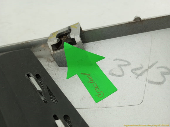 BMW Z3 Pair Of Front Fender Vent Grille