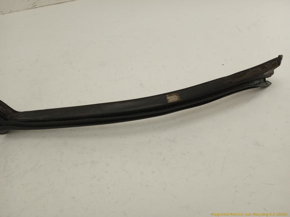 BMW Z3 Front Windshield Seal Weatherstrip